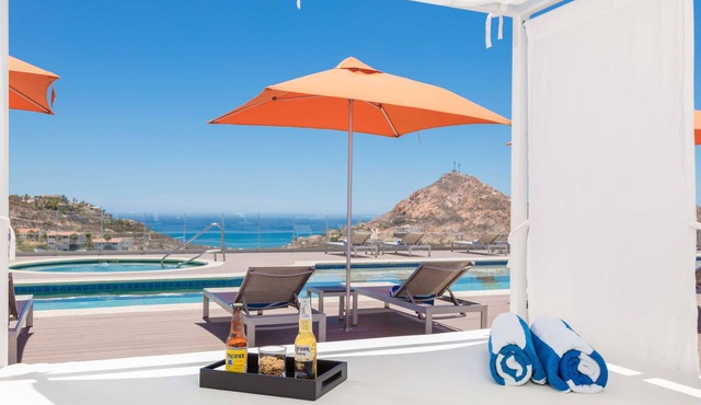 Hampton Inn & Suites by Hilton Los Cabos