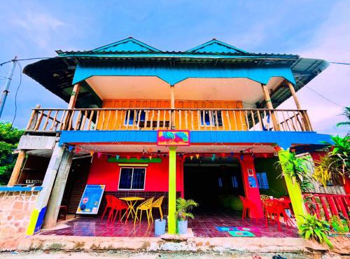Happiness Guesthouse & Garden