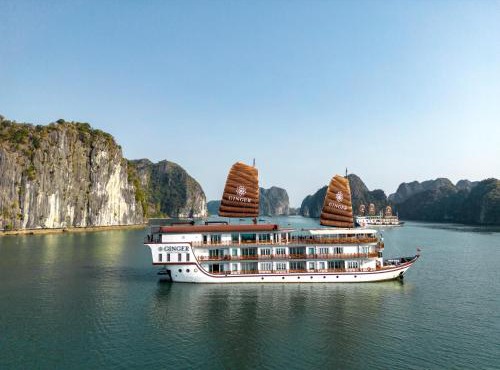 Heritage Line Ginger Cruise - Halong Bay & Lan Ha Bay