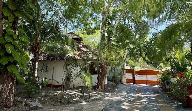 Hermoso Bungalow a unos pasos de playa La Ropa