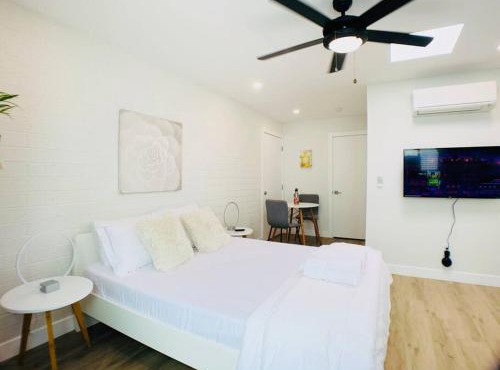 Hidden Gem in OT Studio with Heated Pool in Scottsdale