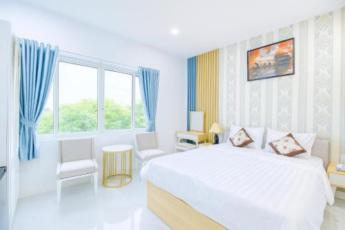 Hoàng Gia Hotel Royal