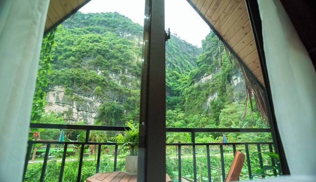 Hoang Minh Mountainside Villa