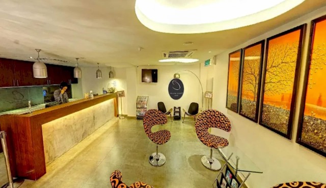 Hotel O Crossroads Hotel