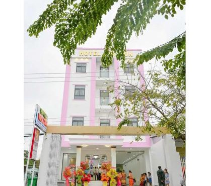 Hotel Tri Tôn