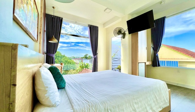 Hue Four Seasons Hotel