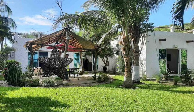 Increíble casa con playa privada in El Zapote