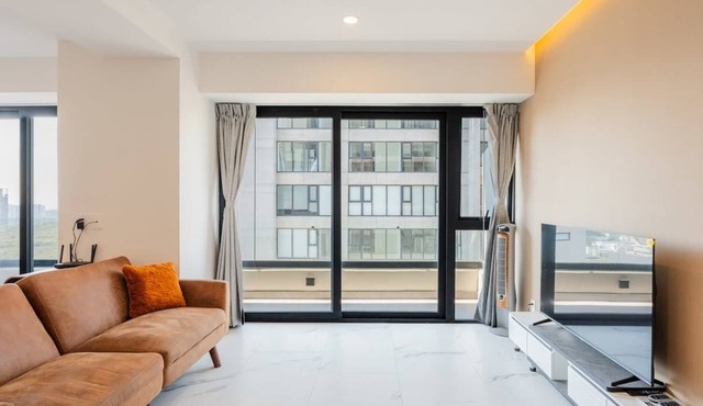 Incredible Loft | Gym, Cinema & Spa Amenities