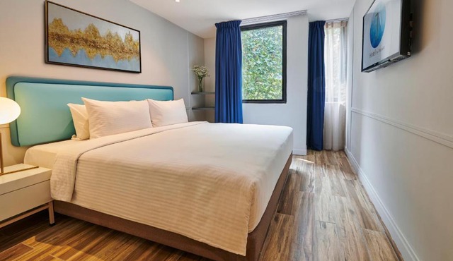 J-Hotel by Dorsett