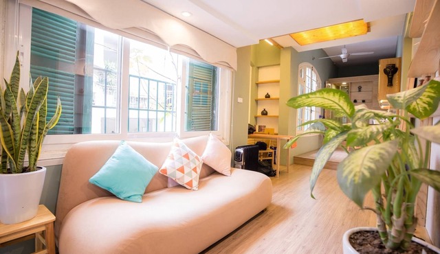 Jan House - With Breakfast - @centrehanoi