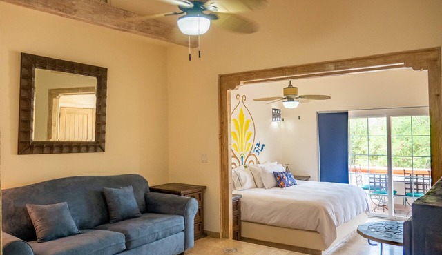 Junior Suite With Terrace in Cabo San Lucas