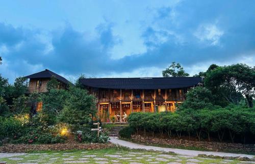 Kỳ Thượng Am Váp Farm