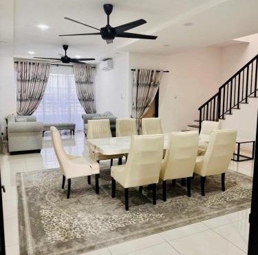 Kajang White House