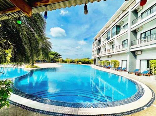 KEP BAY HOTEL & RESORT