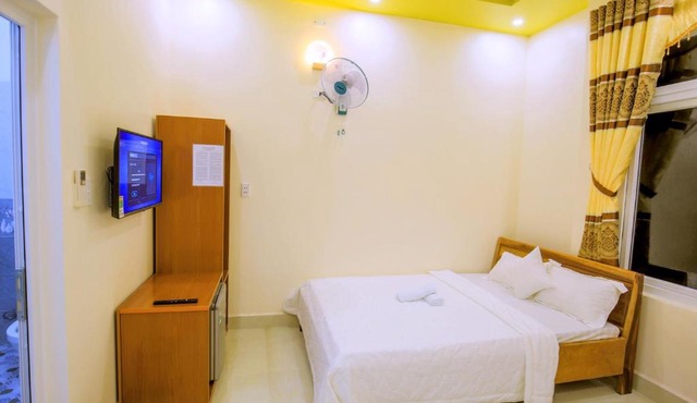 KHÁCH SẠN GIA THỊNH LÝ SƠN