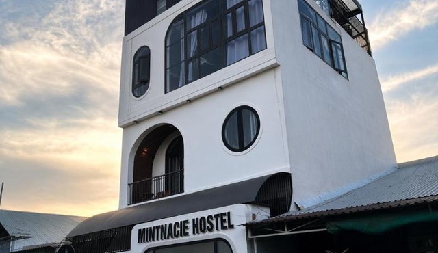 Khách Sạn MINTNACIE