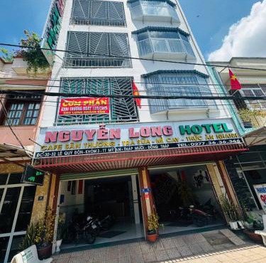Khách Sạn Nguyễn Long Tháp Mười
