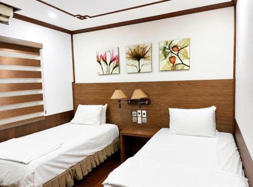 Khách Sạn Phú Hưng 2