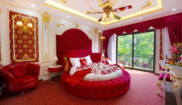 King's Hotel Văn Quán