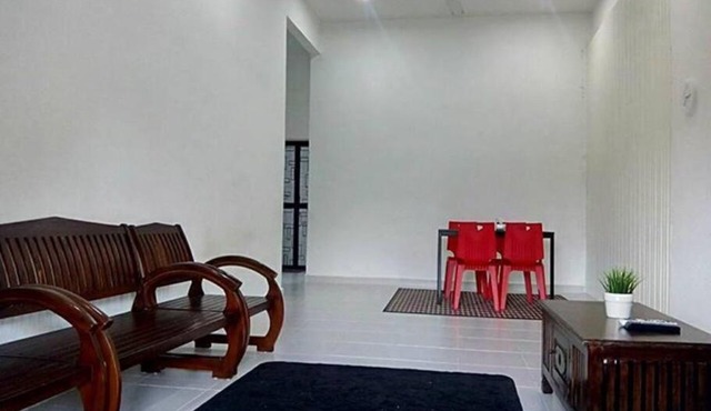 KUALA TERENGGANU GUESTHOUSE-FREE WIFI-NEAR NASI DAGANG ATAS ToL UNIT B- 2 BILIK AIRCOND DAN 1 BILIK KIPAS