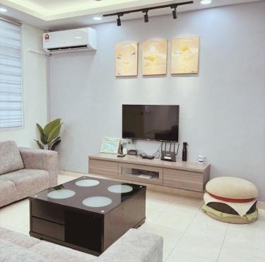 L N L Homestay in Bukit Indah Johor Bahru