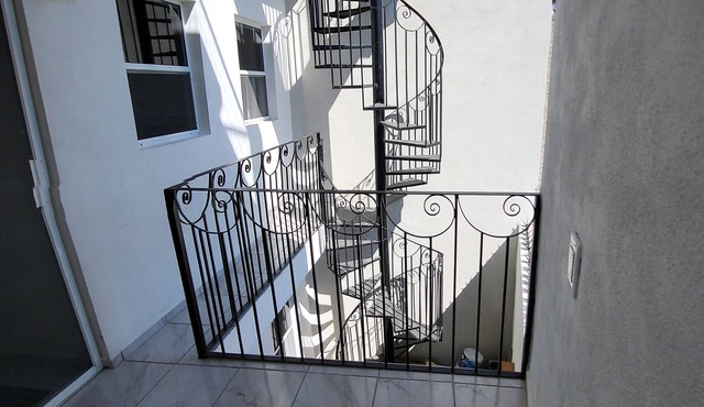 La Casa de Kate, a modern new apartment in historic El Tuito