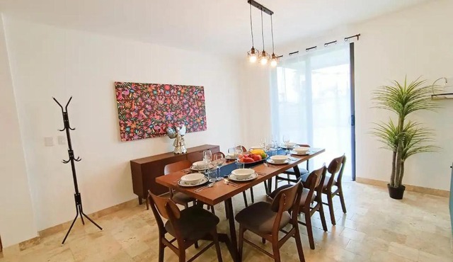 La Luminaria Beautiful Apartment in Very Nice Condominum