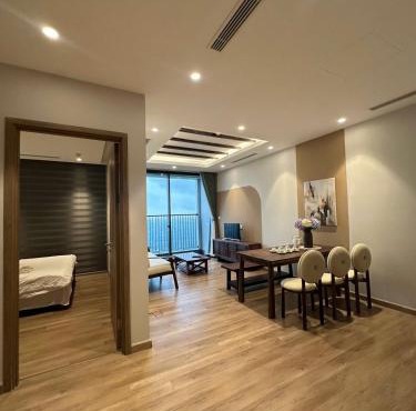 La paix home 3BR Lakefront Apartment with Balcony and Free Onsen