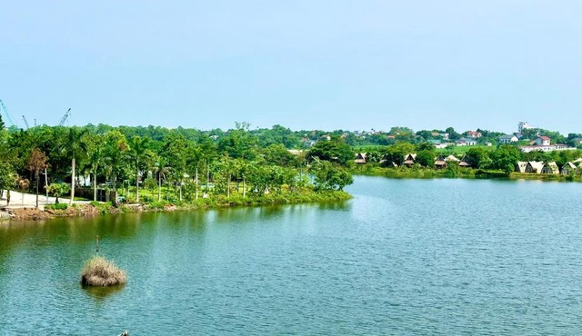 LAKE BON GARDEN