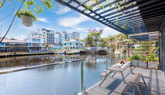 Lake View Melly Bungalow - Vung Tau