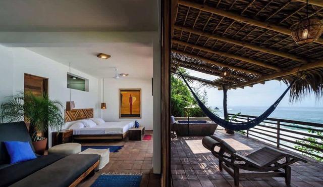 Lazuli Playa - Beachfront Loft