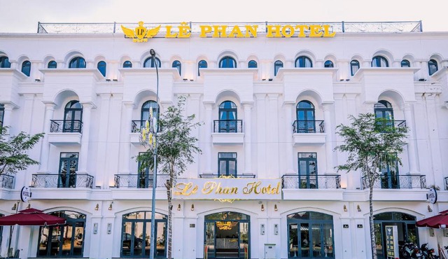 Le Phan Hotel