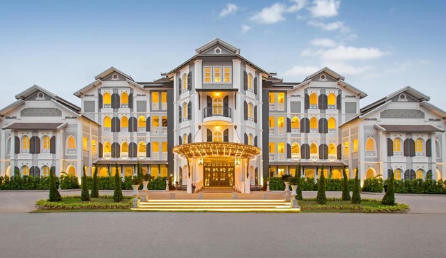 Le Thatluang D'oR Boutique Hotel
