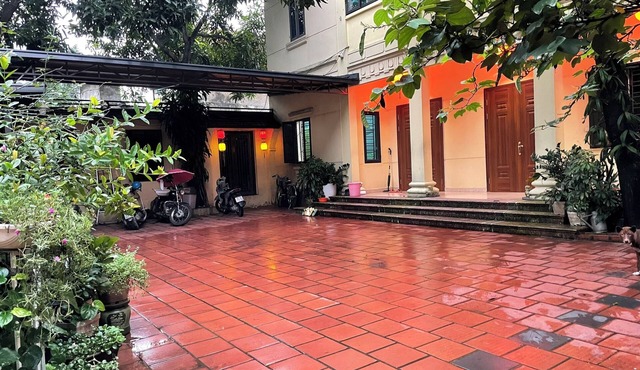 Lee homestay Ngôi Nhà Yên Tĩnh Có Sân Hiên Giường Cỡ Queen