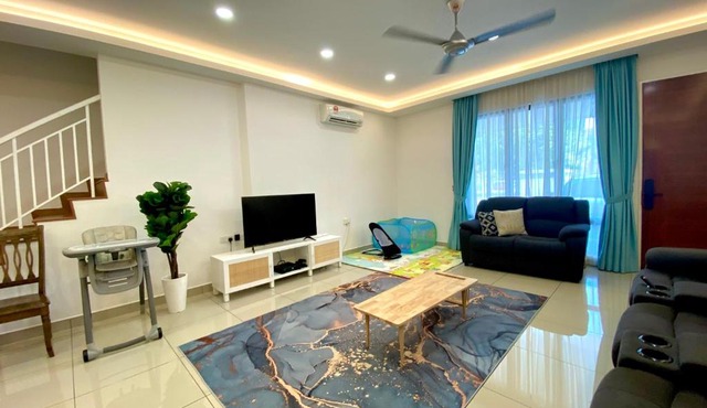 Little Boo Homestay @ Kota Warisan
