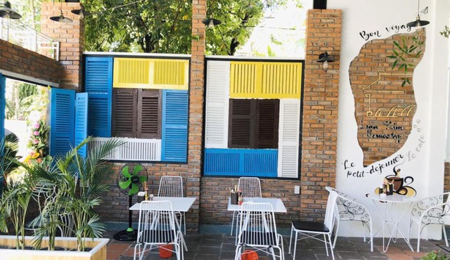 Loan Kim Homestay Huế - Venue Travel