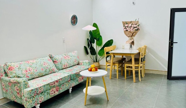 Local Me - Exclusive Centre Room