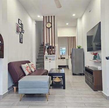 LoCo Fully Equipped House - 2BR3WS