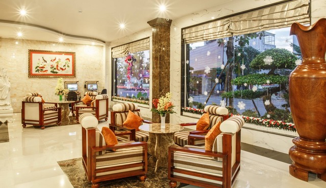 Long Bao Chau Hotel