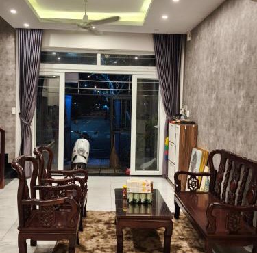 Long homestay A3-25