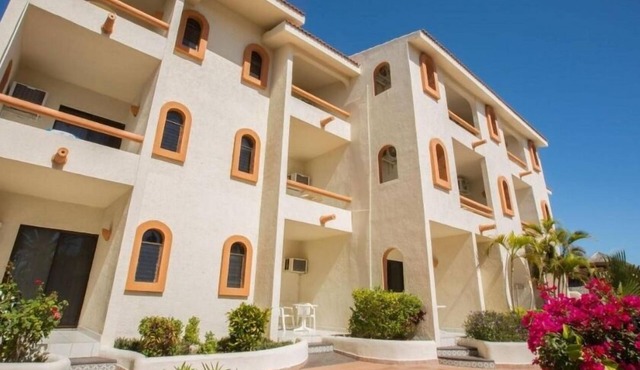 Los Cabos Private 1BR Junior Suite Near Beach