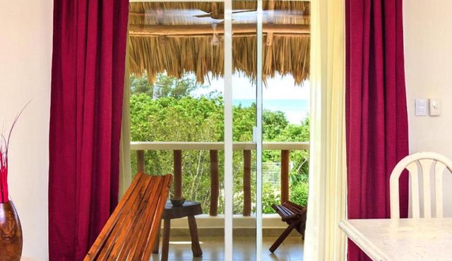 Los Depas del Aeropuerto Holbox