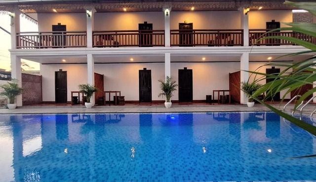 Luang Prabang Pavilion Hotel & Travel
