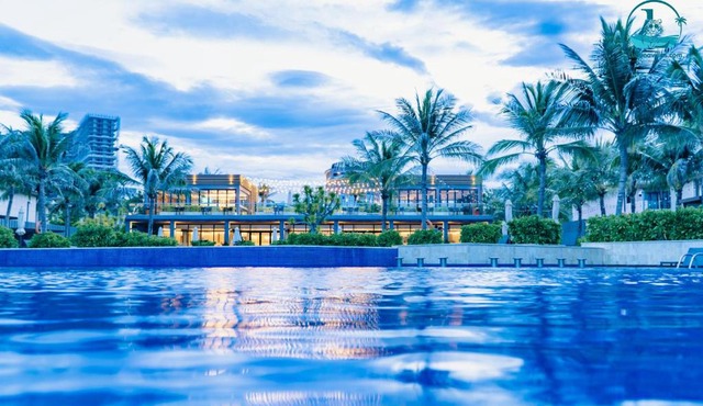 Lumina Villas Cam Ranh, Bai Dai beach luxury resort villas