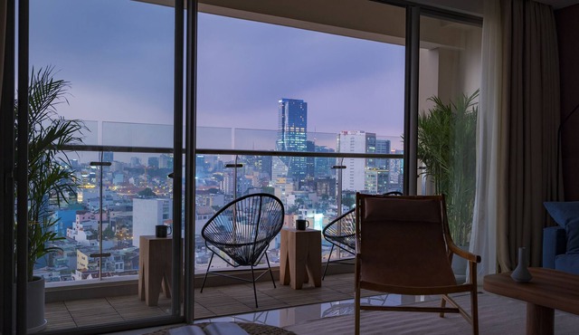 LUXURY 3BR SAIGON BOHO RIVERVIEW I 5 MINS BEN THANH MARKET D1