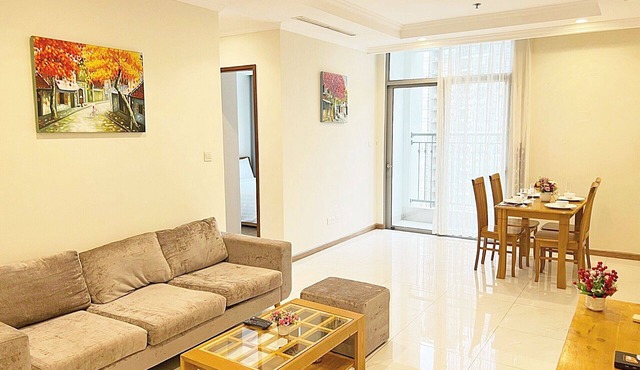 Luxury Apartment at Vinhomes Central #4