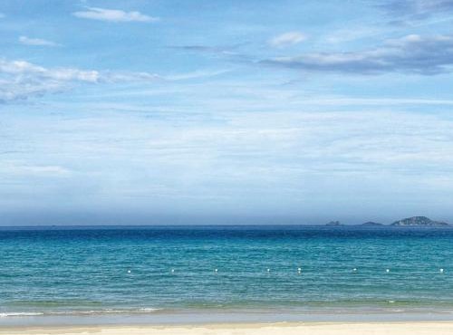 Luxury Beachfront Villa in Whyndham Garden Cam Ranh