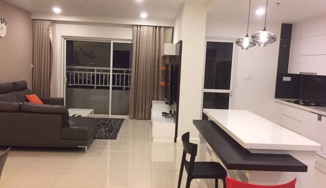 Luxury condominium 5 star great location of Ho Chi Minh