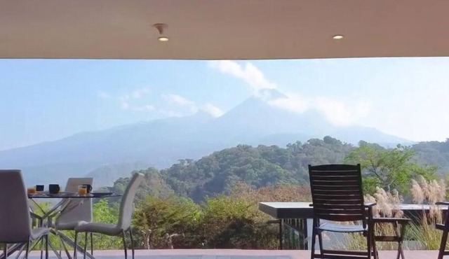 Luxury house with the most amazing view of Colima Volcanos