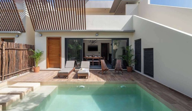 Luxury Jungle Villa with Private Pool & Concierge in Tulum